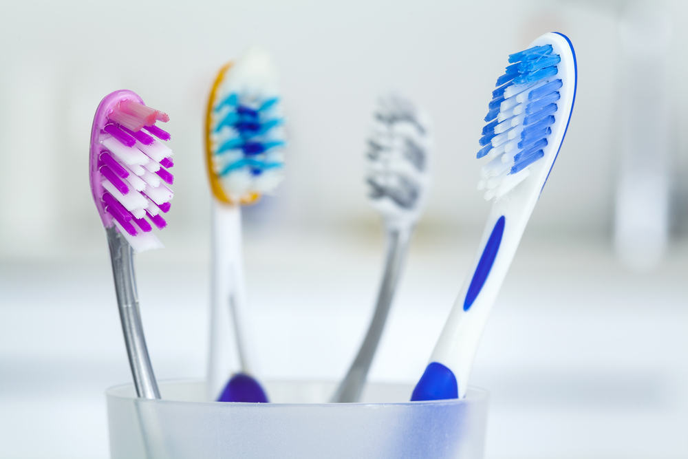 الاختلافات في وظيفة فرشاة الأسنان حسب شكلها