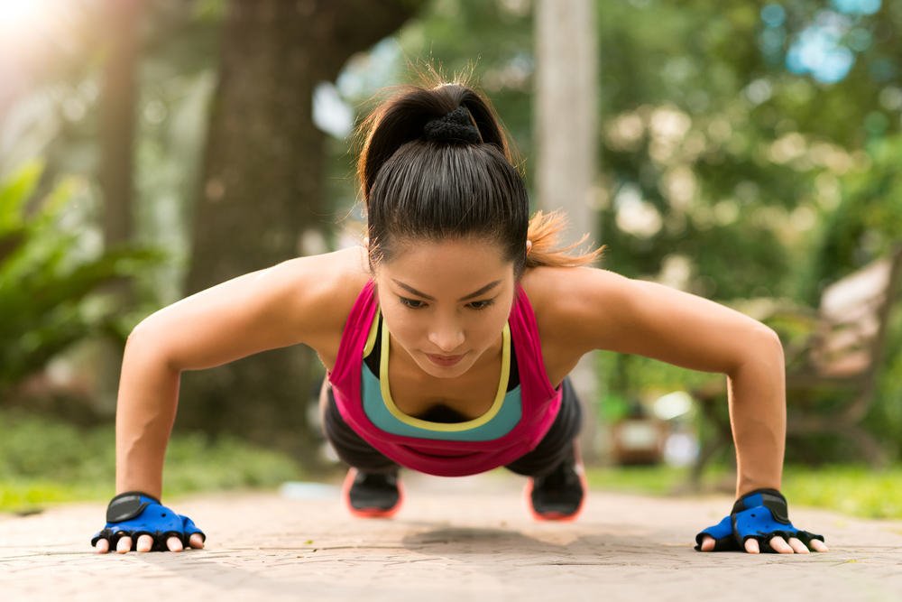 5 فوائد لتدريب العضلات الأساسية بصرف النظر عن تكوين عضلات البطن الست