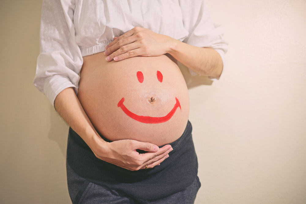 Comprendere e superare le emozioni su e giù a causa degli ormoni della gravidanza