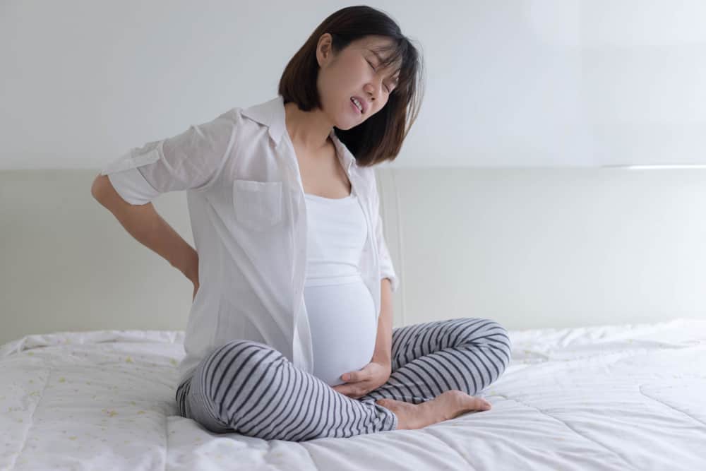 Infezioni del tratto urinario nelle donne in gravidanza, problemi di gravidanza innescati dal trattenere la pipì