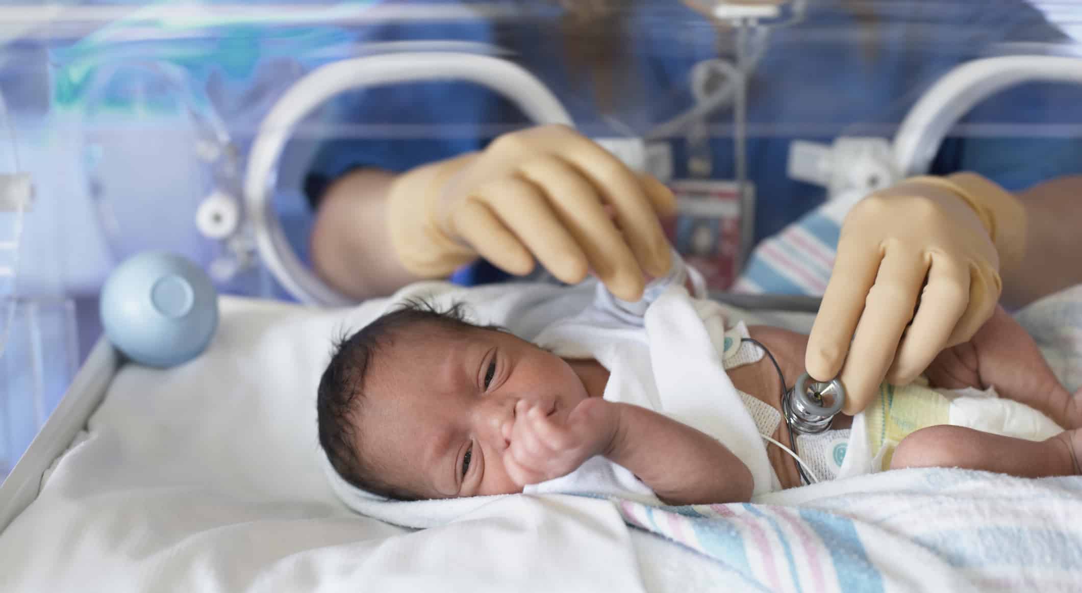 Capire la frequenza cardiaca del neonato, che è normale e no
