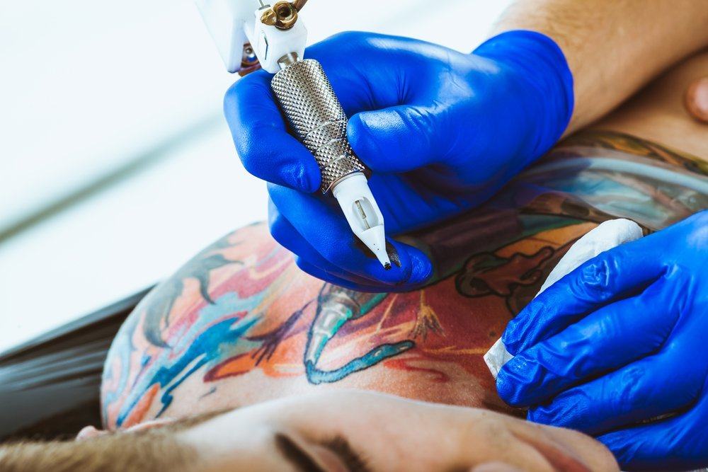 Причини и как да се отървете от сърбящи татуировки