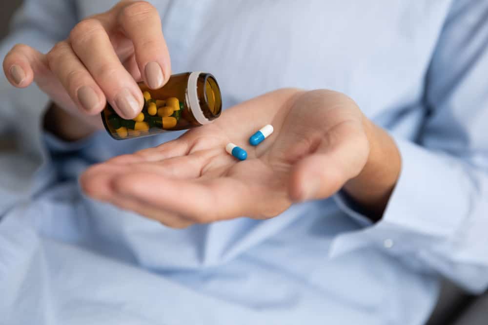 Vari farmaci e trattamento efficace per l'artrite