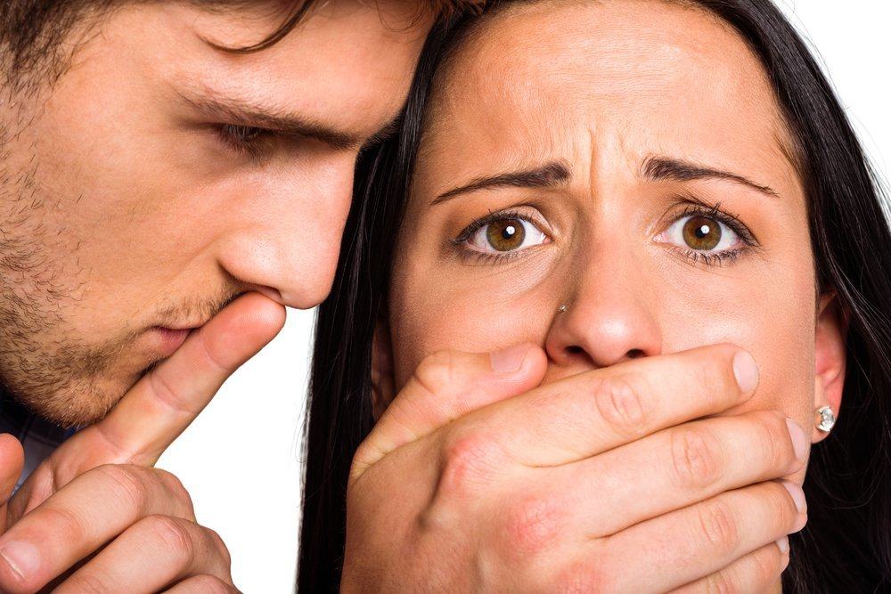 Sospetti che tuo marito sia manipolatore? Riconosci i 6 segnali di pericolo