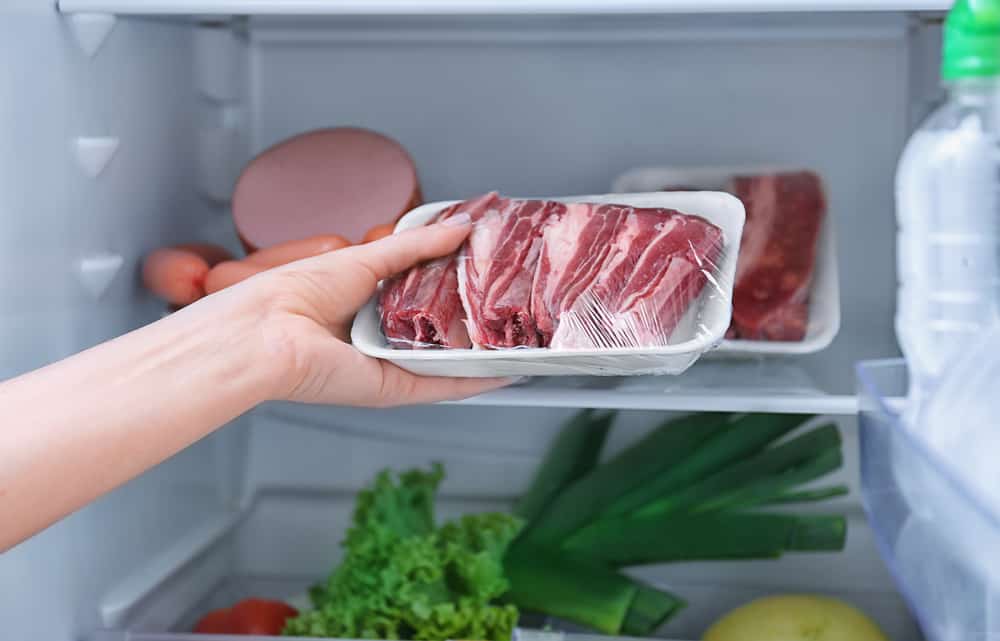ما هي المدة المثالية لتخزين اللحوم في الثلاجة؟