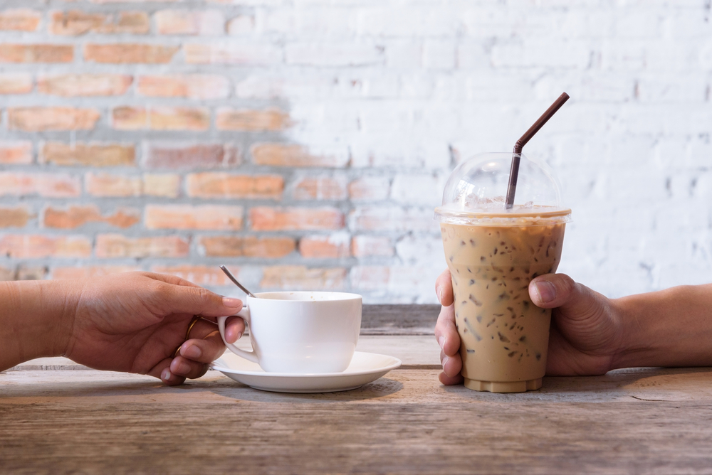 Ледено кафе или горещо кафе: кое е по -здравословно?