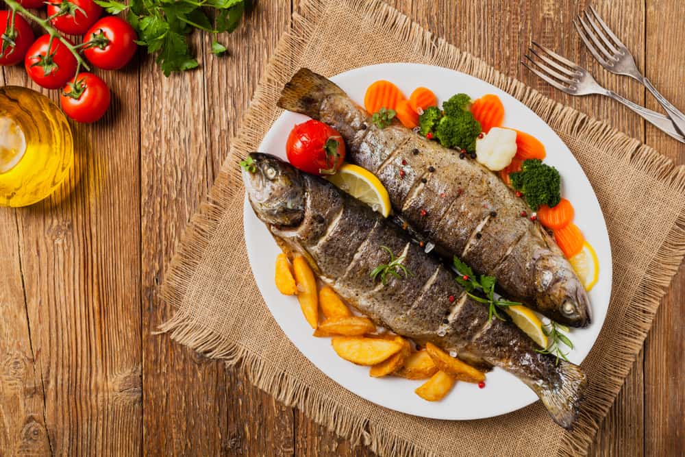 5 modi sani per cucinare il pesce in modo da non perdere sostanze nutritive