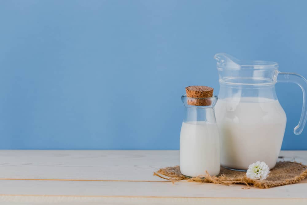 Кое е по -здравословно, топло мляко или студено мляко?