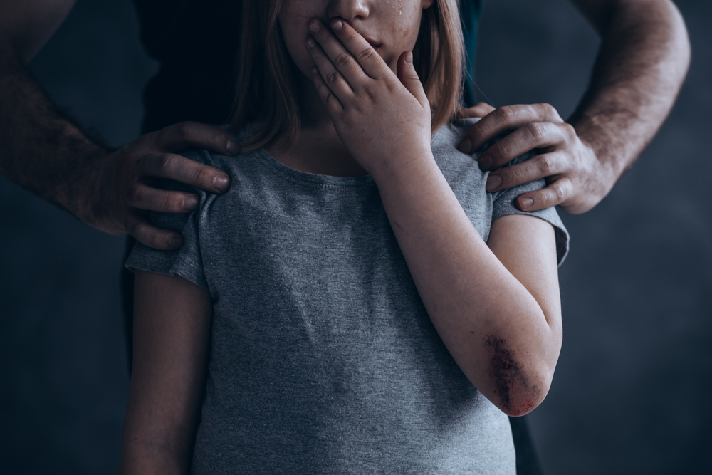 Разпознайте признаците на сексуално насилие и насилие над деца