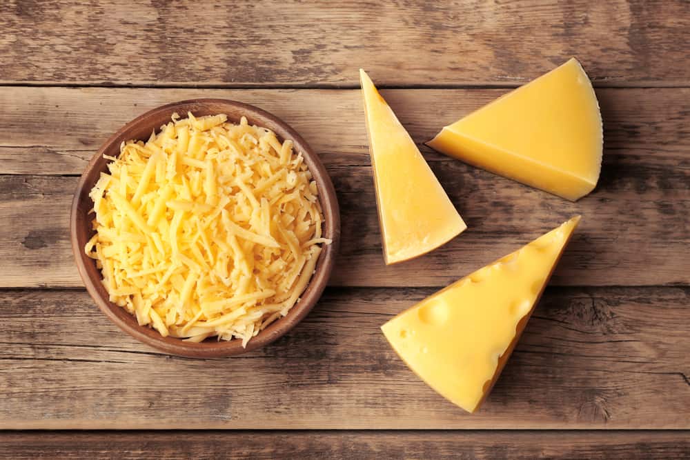 A che età i bambini possono mangiare il formaggio?