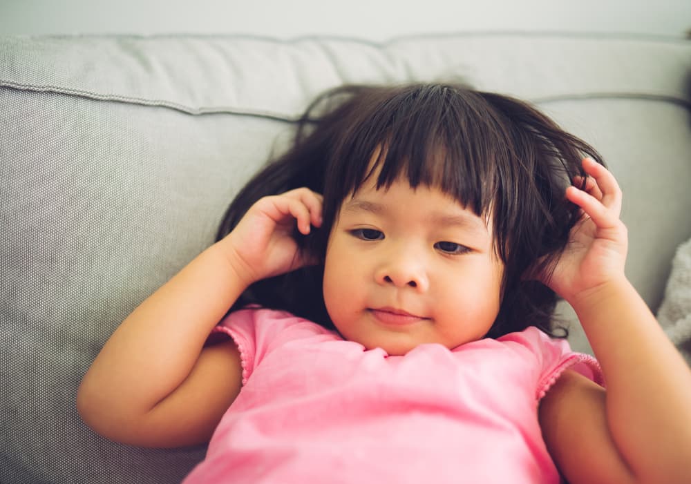 Sadece Kulak Ağrısı Değil, Çocuklarda Kulak Enfeksiyonlarının Belirti ve Belirtilerini Tanıyın