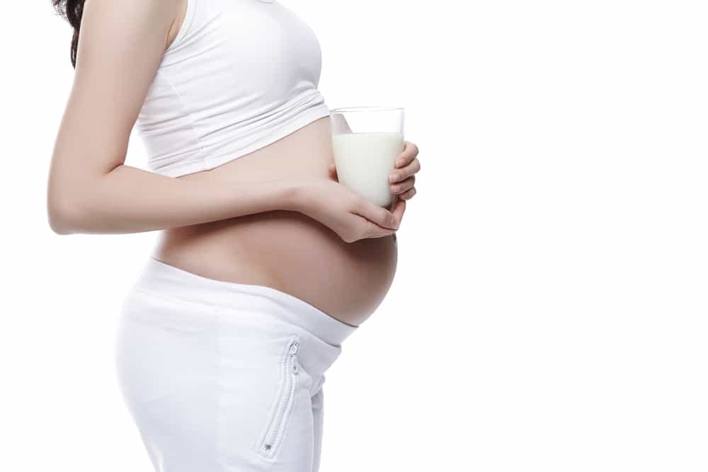 Adakah benar kulit bayi boleh menjadi putih jika ibu rajin meminum susu kedelai semasa hamil?