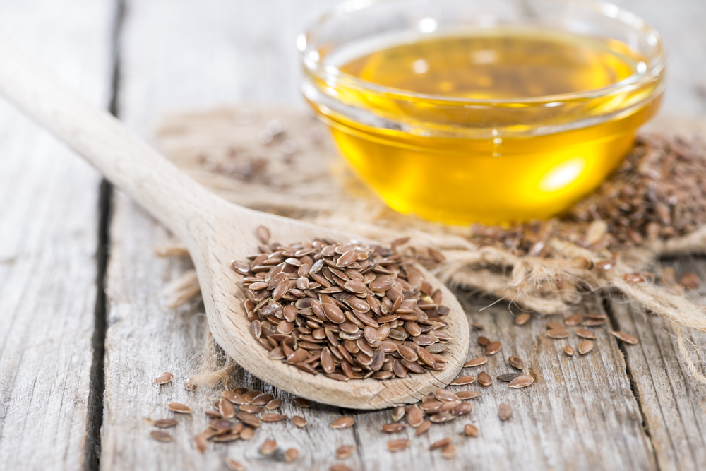 Esplorare i benefici dell'olio di semi di lino (semi di lino): migliorare la digestione per prevenire il cancro