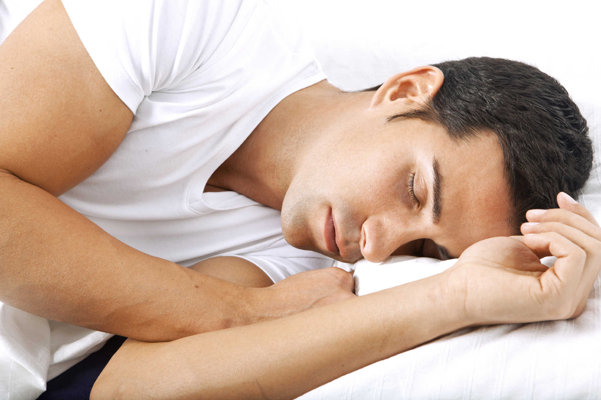 تعرف على متلازمة الجمال النائم ، وهي اضطراب قديم في النوم